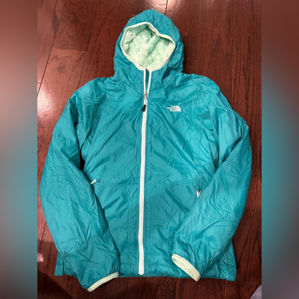 North Face Hyvent Windwall NWOT Womens Faux Fur Lined Jacket- small